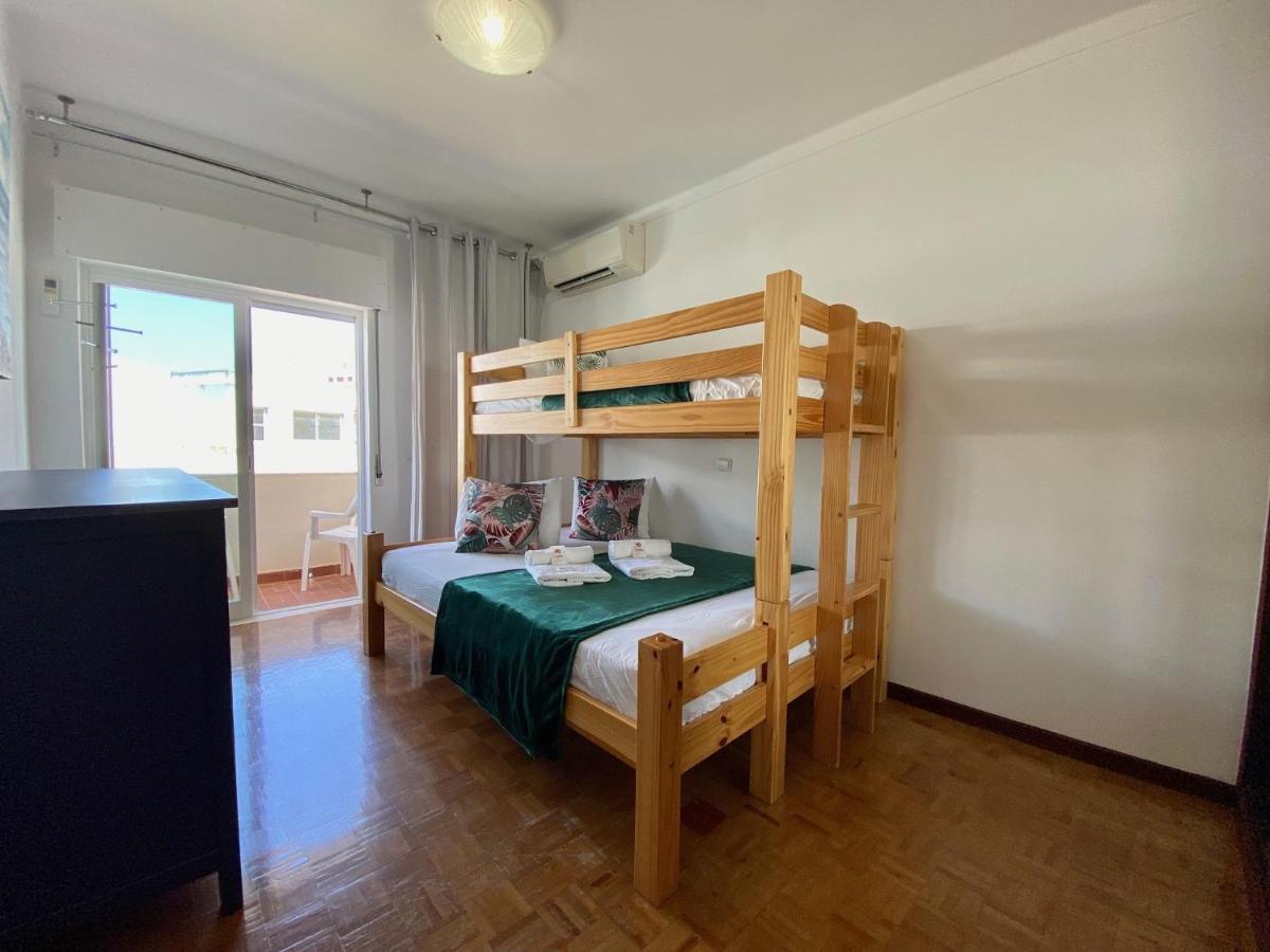 Quarteira Beach Apartment By Homing Eksteriør billede